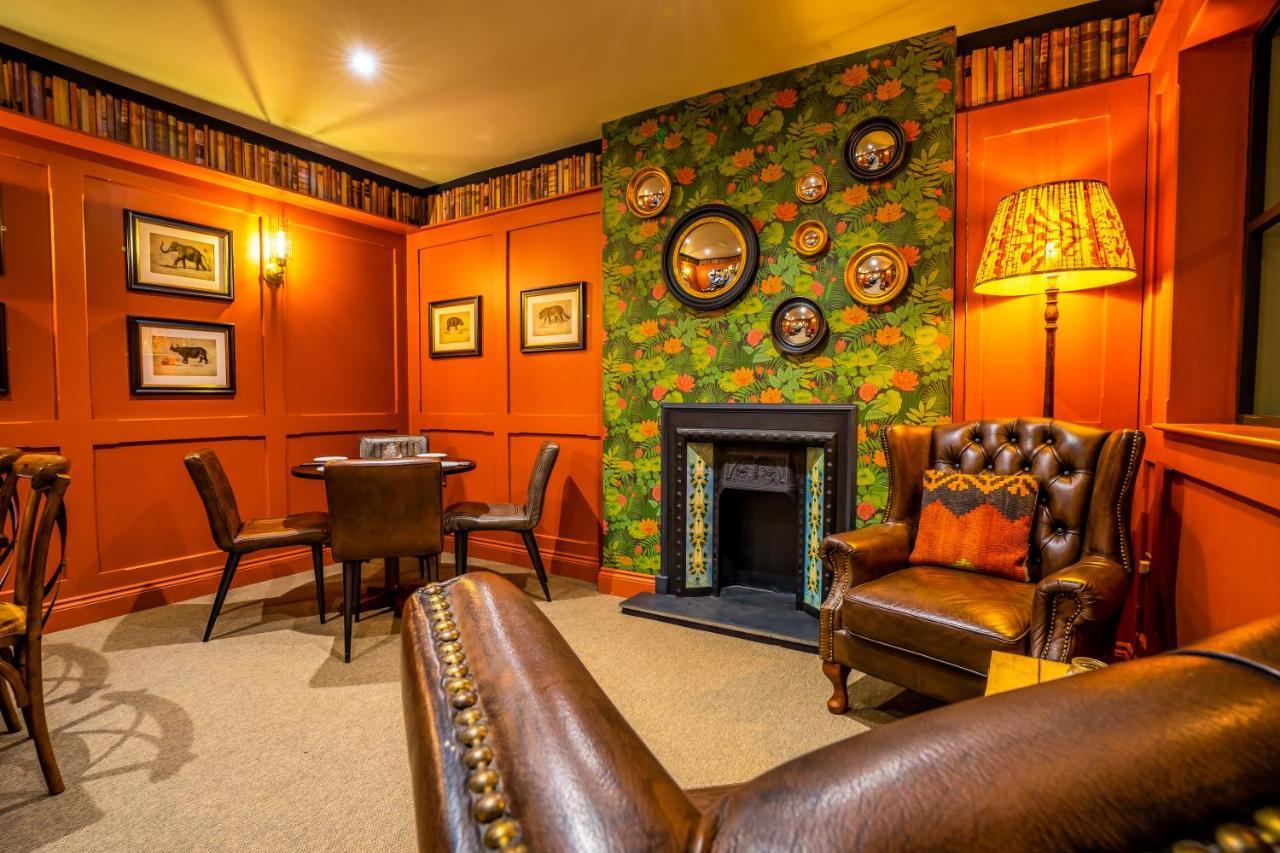 The Crown Hotel Glastonbury Bagian luar foto