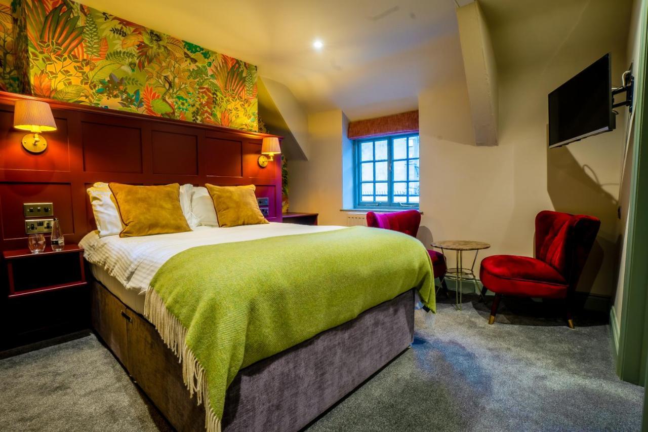 The Crown Hotel Glastonbury Bagian luar foto
